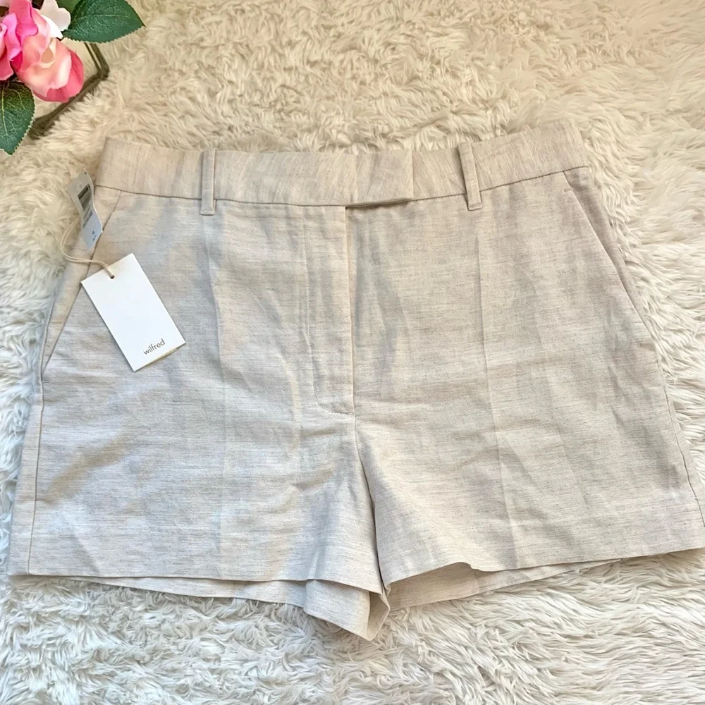 NEW Aritzia Wilfred Layover Linen Blend 3” Shorts in Natural Ecru NWT 10 12